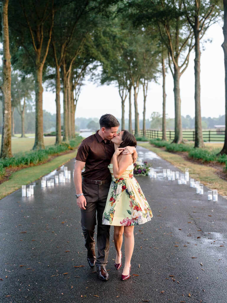 britton manor engagement proposal photos outdoor kiss 26