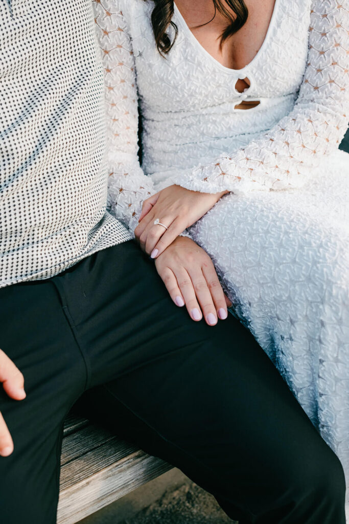 brooklyn engagement photos dumbo bridge views laughing 17