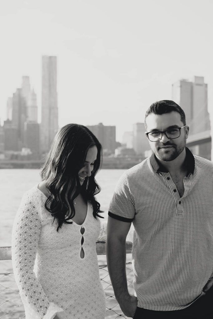 brooklyn engagement photos dumbo bridge views urban 06