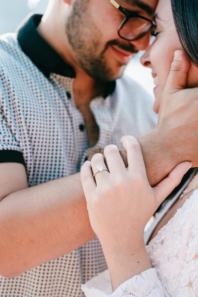 brooklyn engagement photos dumbo streets cobblestone 12